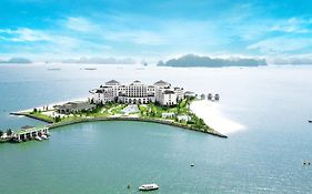 Vinpearl Halong Bay Resort